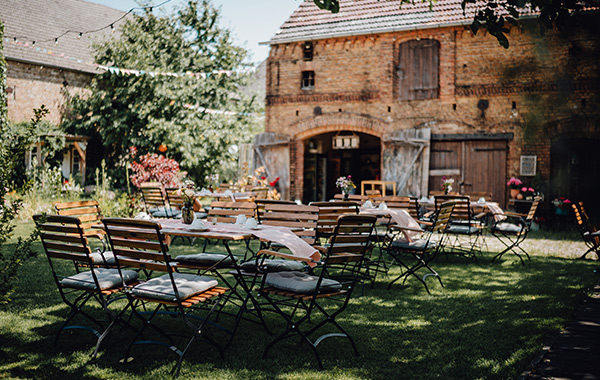 Kaffeezeit im Innenhof