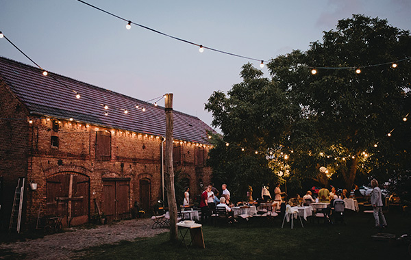 Sommerabend im Vierseithof